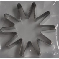 Cutter S/Steel Chrysanthemum Lge
