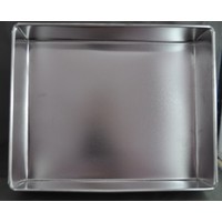 Cake Tin Rectangle 225x175x82mm (9x7x3.25in)