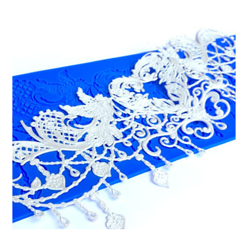 Crystal Candy Gold Lace Mat  Chandelier Love
