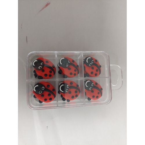 Lady Bird 25mm  Reusable Clear Pack (12)