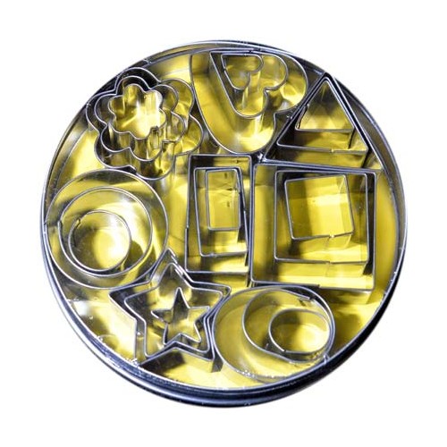 Cutter  Tin Set 24pc (8x3) Asstd Shapes (Ea)